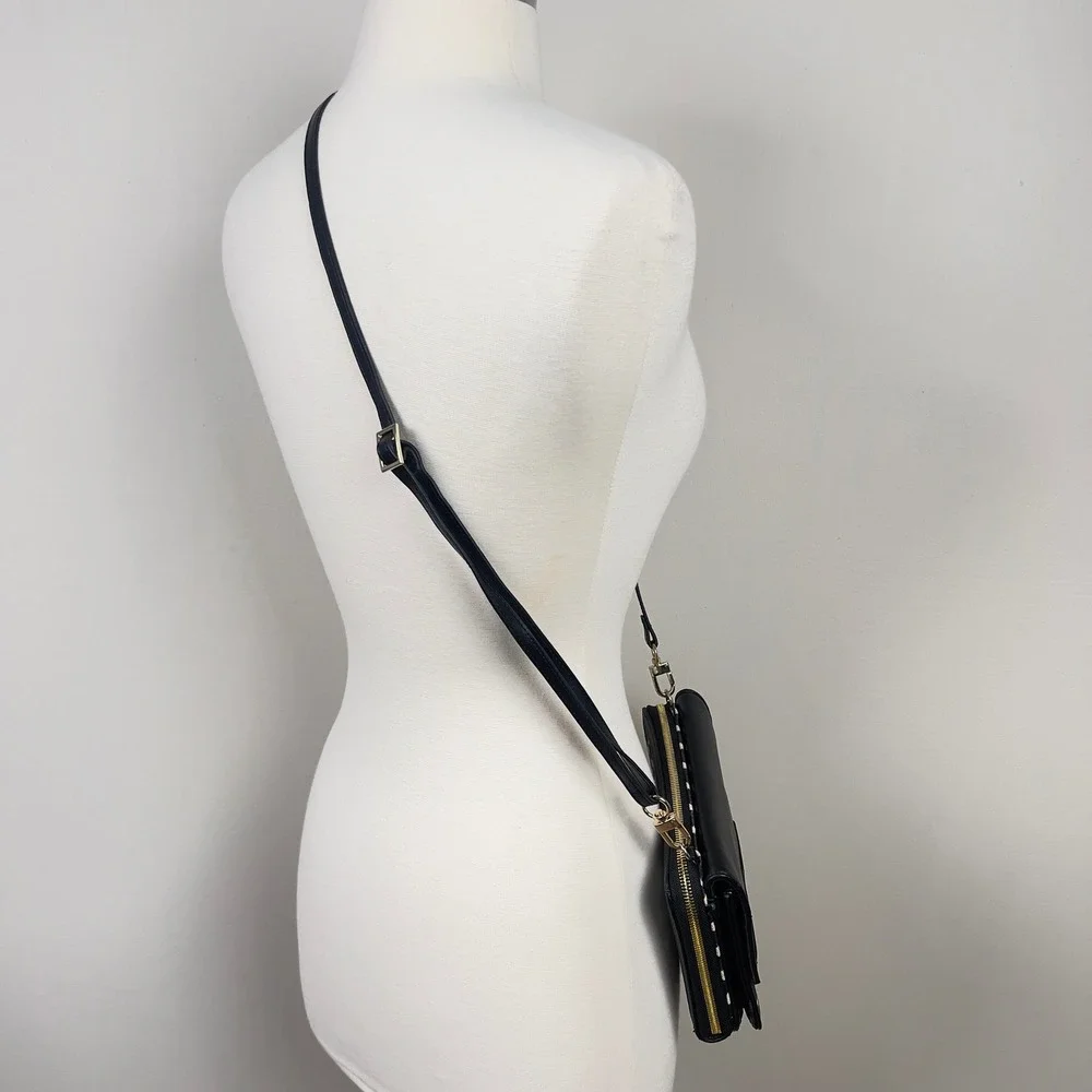 Spartina 449 Crossbody Bag Womens Small Geometric Linen Leather Black Cream Chic